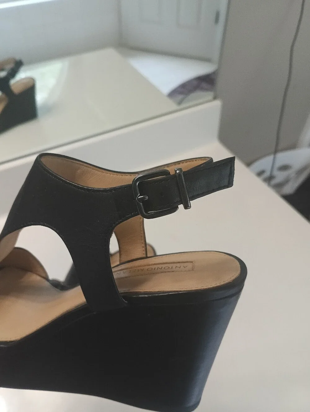 Antonio Melani Black Leather Platform Wedge Sandals Size 6.5 Ankle Strap
